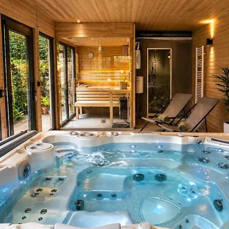 Guest house Oselience